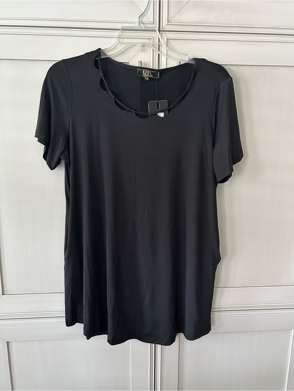 L&B Black Short Sleeve Scoop Neck Tunic with Cutout Trim